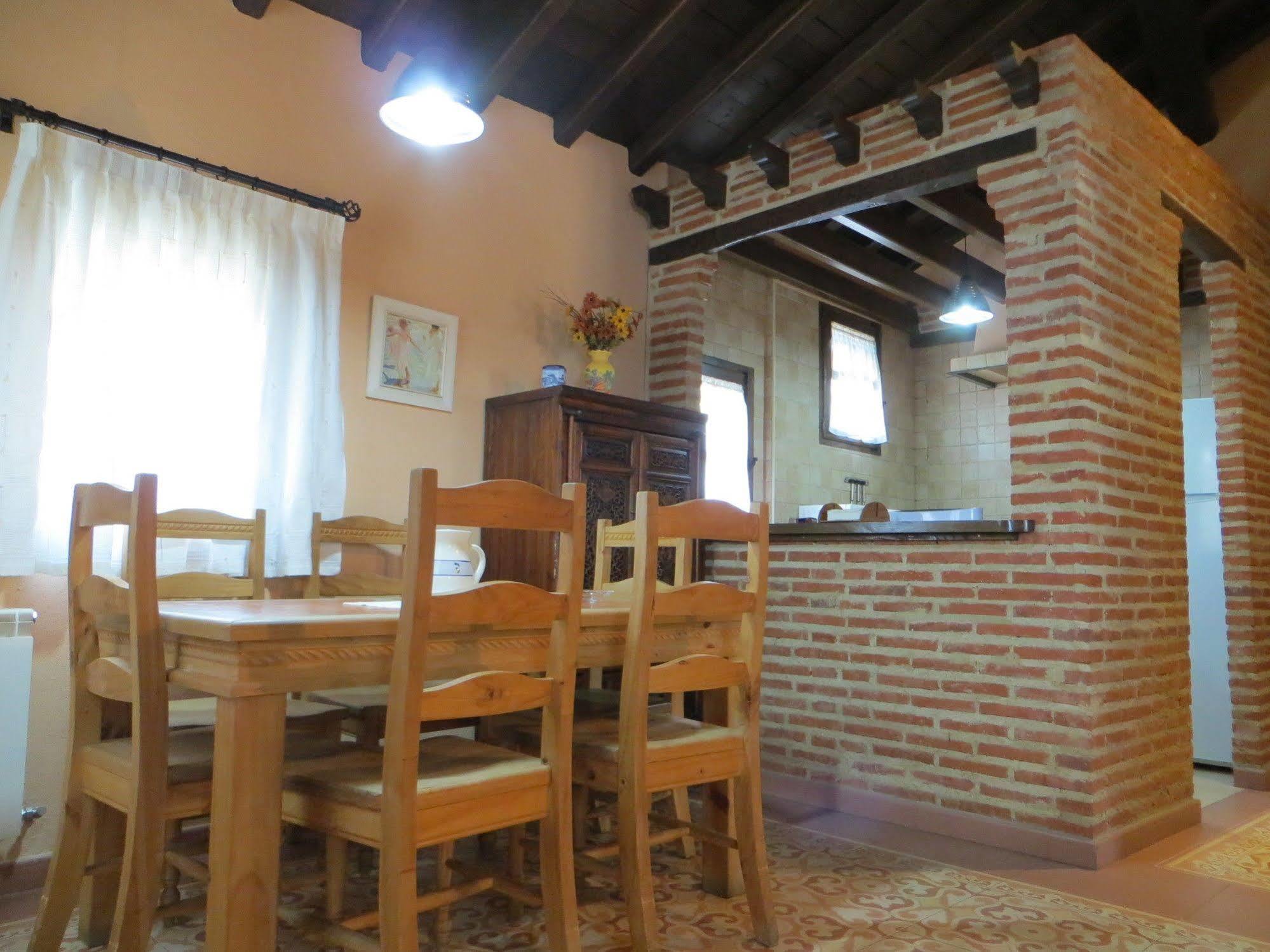 Apartmento El Boton Charro Candelario Exteriör bild