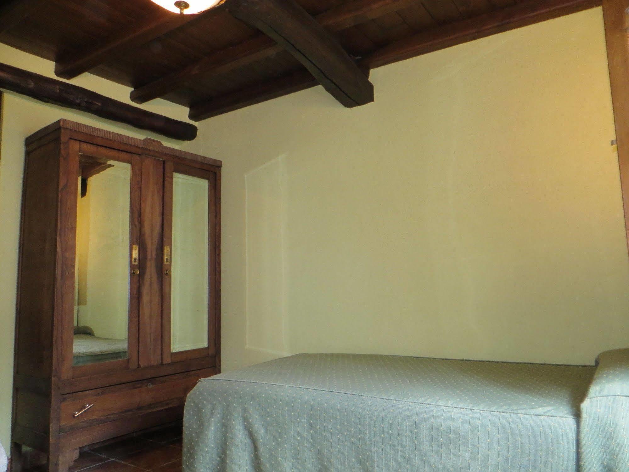 Apartmento El Boton Charro Candelario Exteriör bild