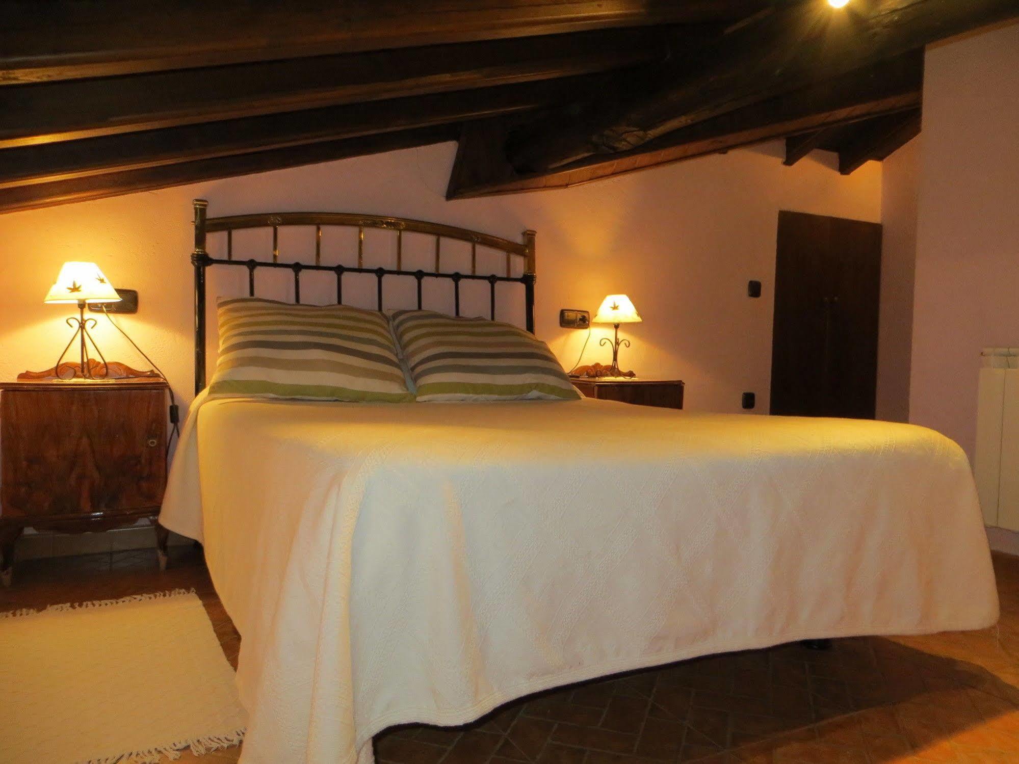 Apartmento El Boton Charro Candelario Exteriör bild